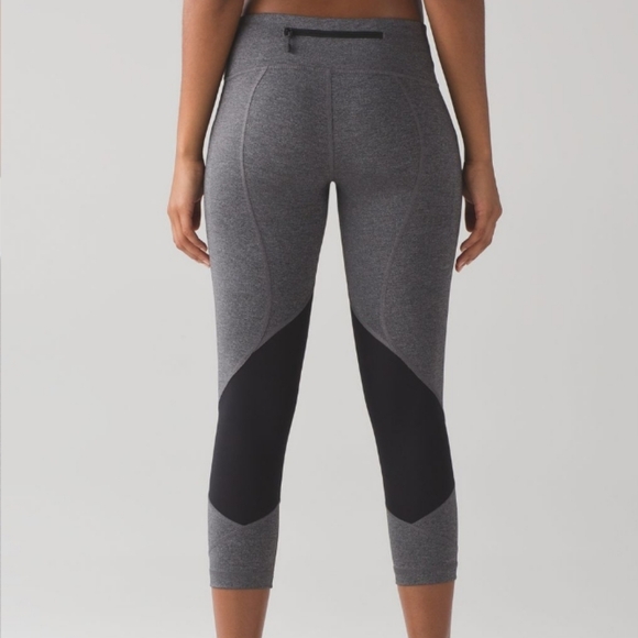 Lululemon Pace Rival Crop 19" Heather Black S4 - Picture 1 of 10